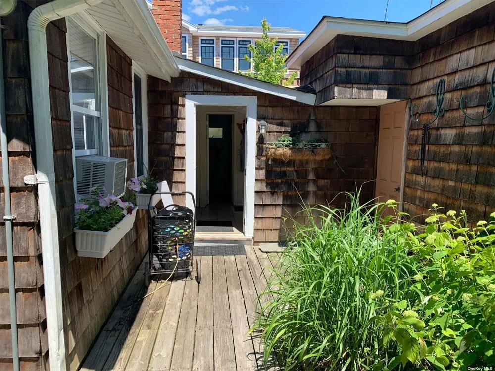 120 Bungalow Walk Ocean Beach, NY 11770