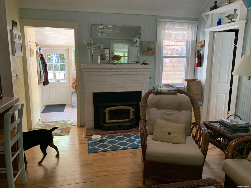 120 Bungalow Walk Ocean Beach, NY 11770