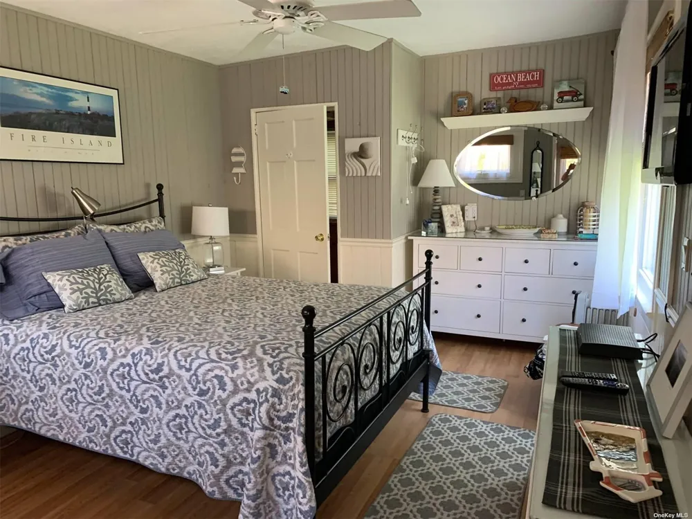 120 Bungalow Walk Ocean Beach, NY 11770