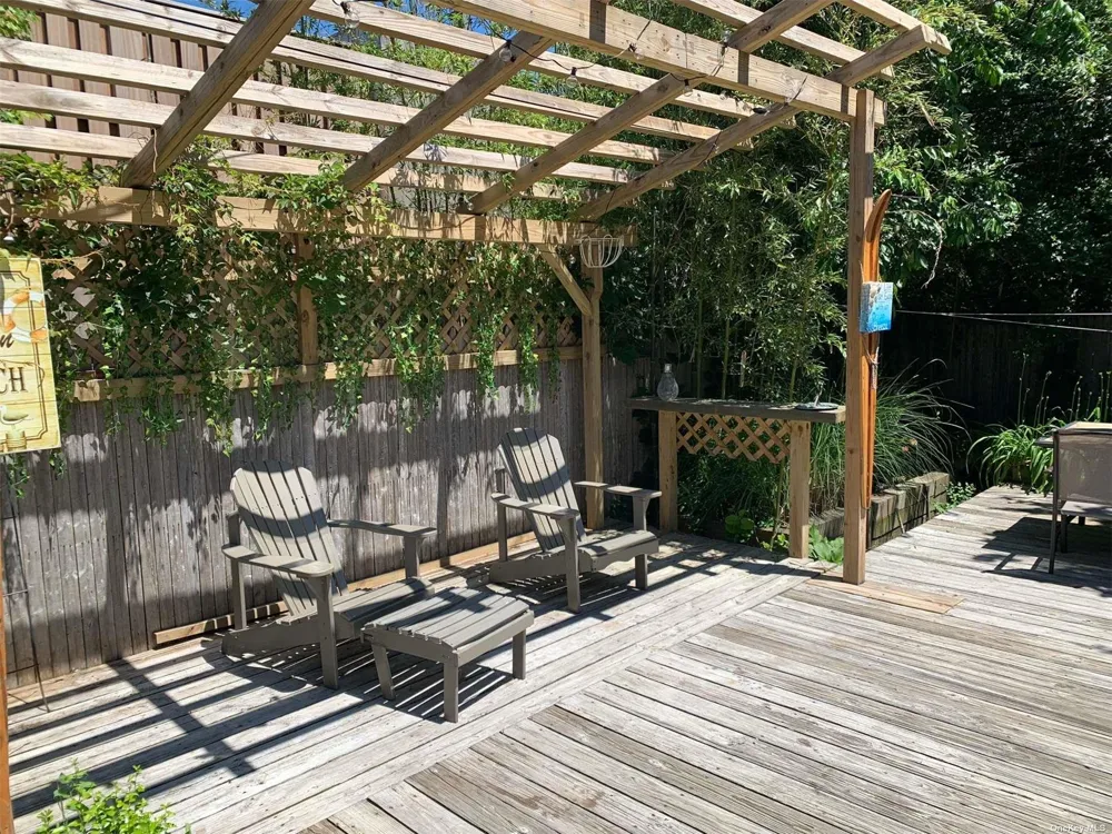 120 Bungalow Walk Ocean Beach, NY 11770