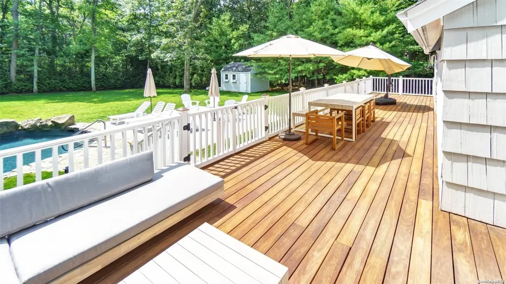4 Scrimshaw Drive Southampton, NY 11968