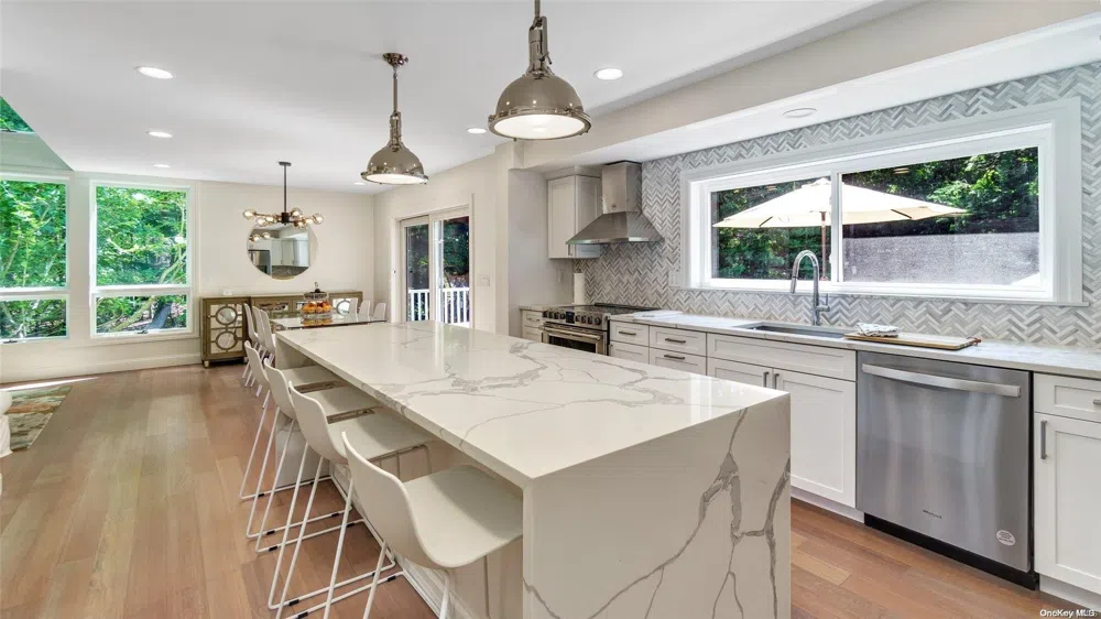 4 Scrimshaw Drive Southampton, NY 11968