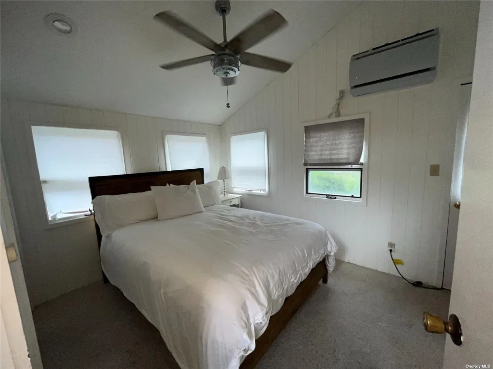 197 Cottage Walk Ocean Beach, NY 11770