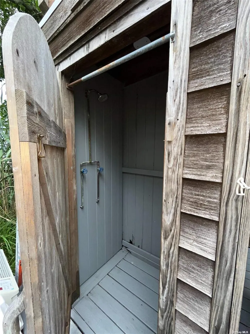197 Cottage Walk Ocean Beach, NY 11770