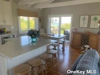 39 Midway Walk Atlantique, NY 11706