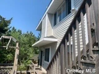 39 Midway Walk Atlantique, NY 11706