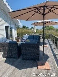 39 Midway Walk Atlantique, NY 11706
