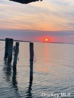 39 Midway Walk Atlantique, NY 11706