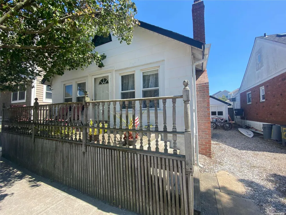 68 S Parkside Drive Point Lookout, NY 11569