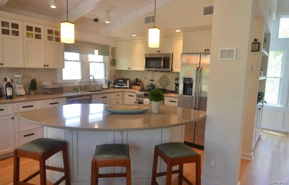 207 Wilmot Road Ocean Beach, NY 11770