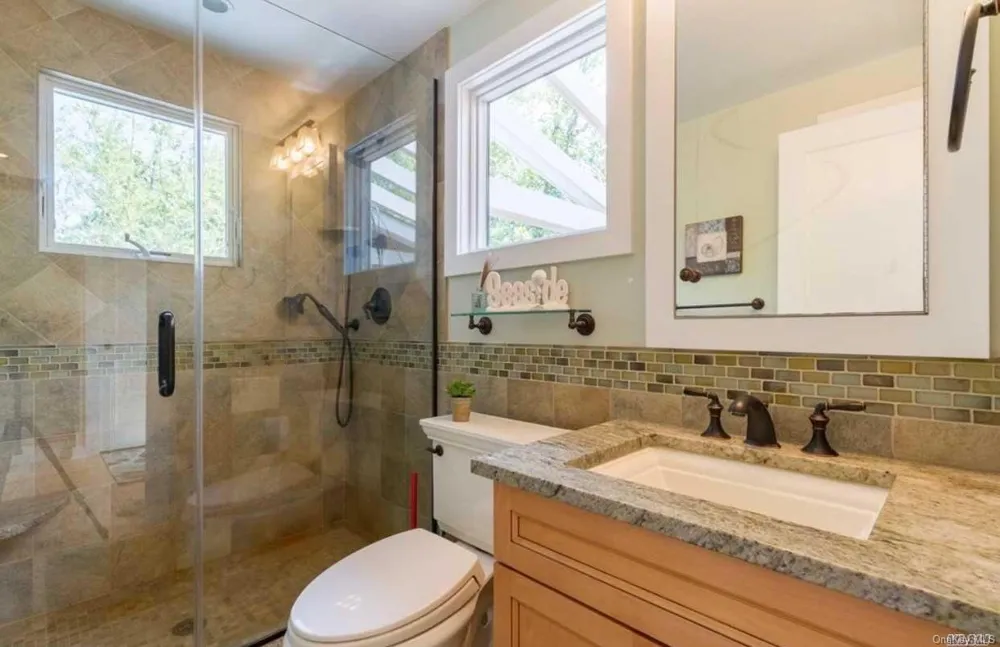 207 Wilmot Road Ocean Beach, NY 11770