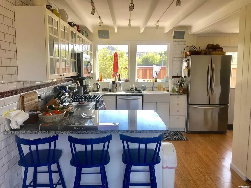 833 Evergreen Walk Ocean Beach, NY 11770