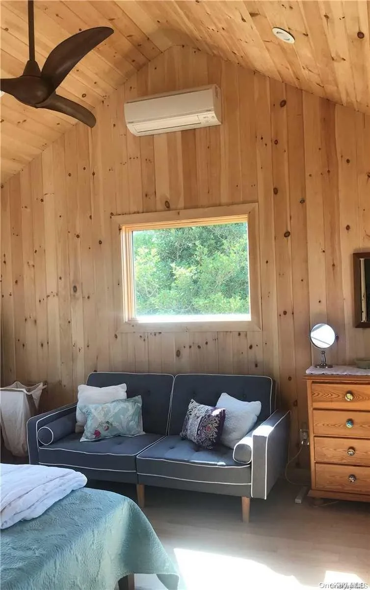 833 Evergreen Walk Ocean Beach, NY 11770