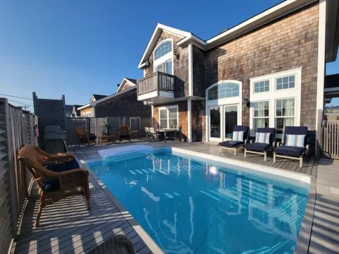 345 Dehnhoff Walk