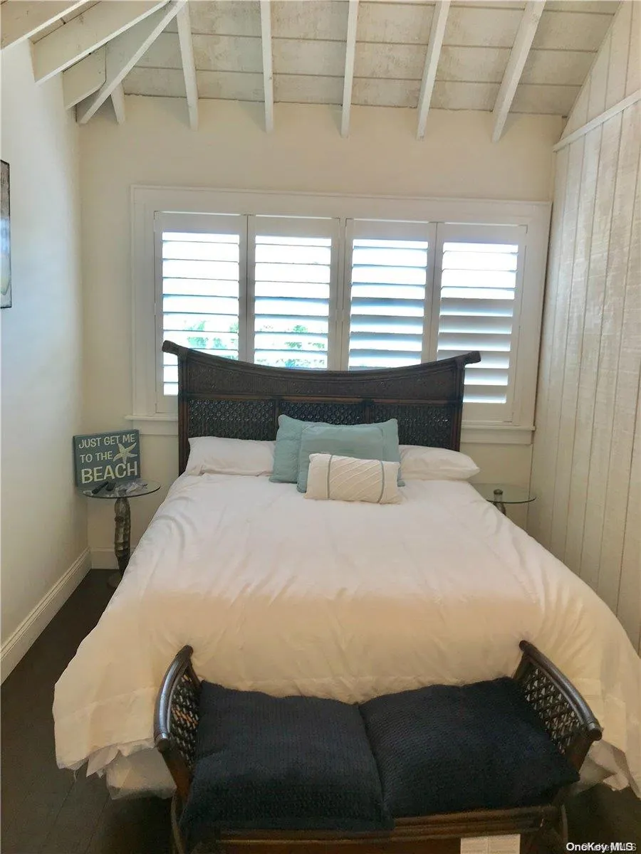 342 Dehnhoff Walk Ocean Beach, NY 11770