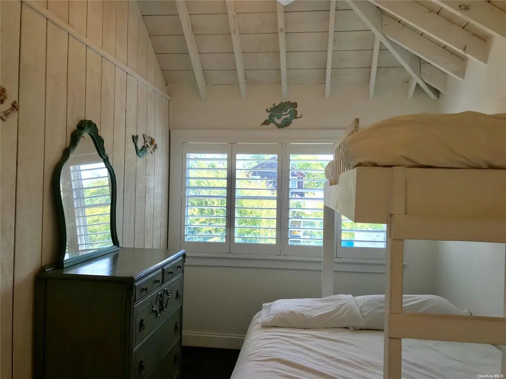 342 Dehnhoff Walk Ocean Beach, NY 11770