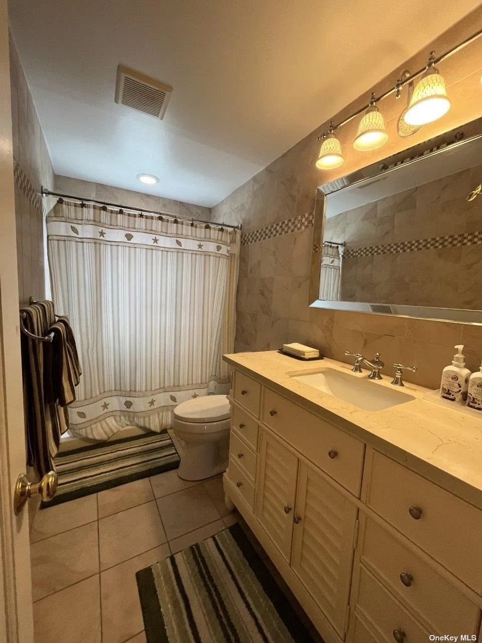 462 Dehnhoff Walk Ocean Beach, NY 11770