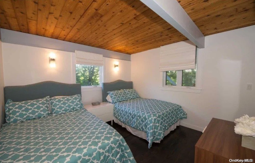 170 Clipper Ocean Beach, NY 11770