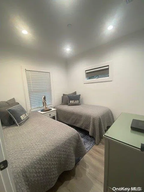 265 Cottage Walk Ocean Beach, NY 11770