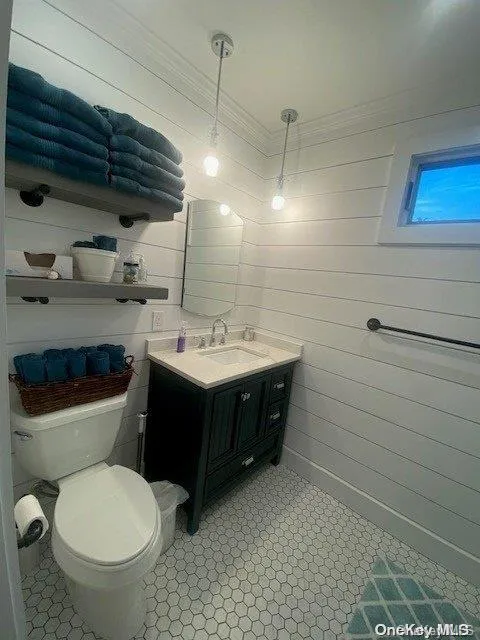 265 Cottage Walk Ocean Beach, NY 11770