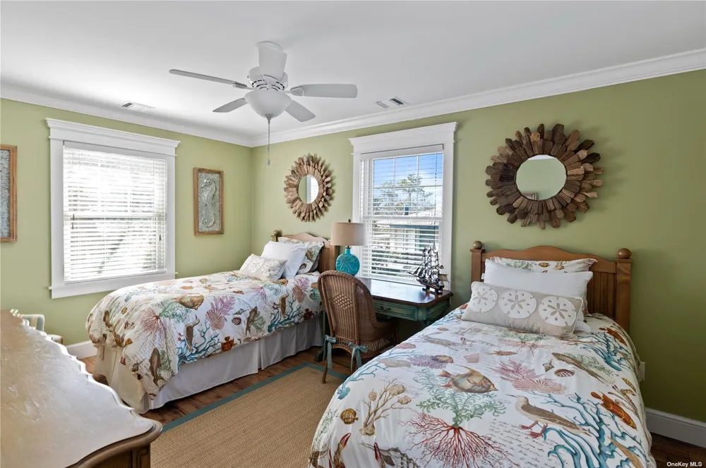 672 Ocean Breeze Ocean Beach, NY 11770