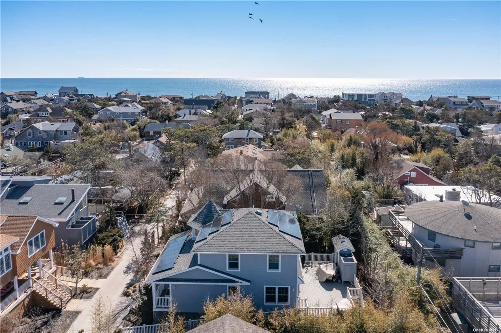 672 Ocean Breeze Ocean Beach, NY 11770