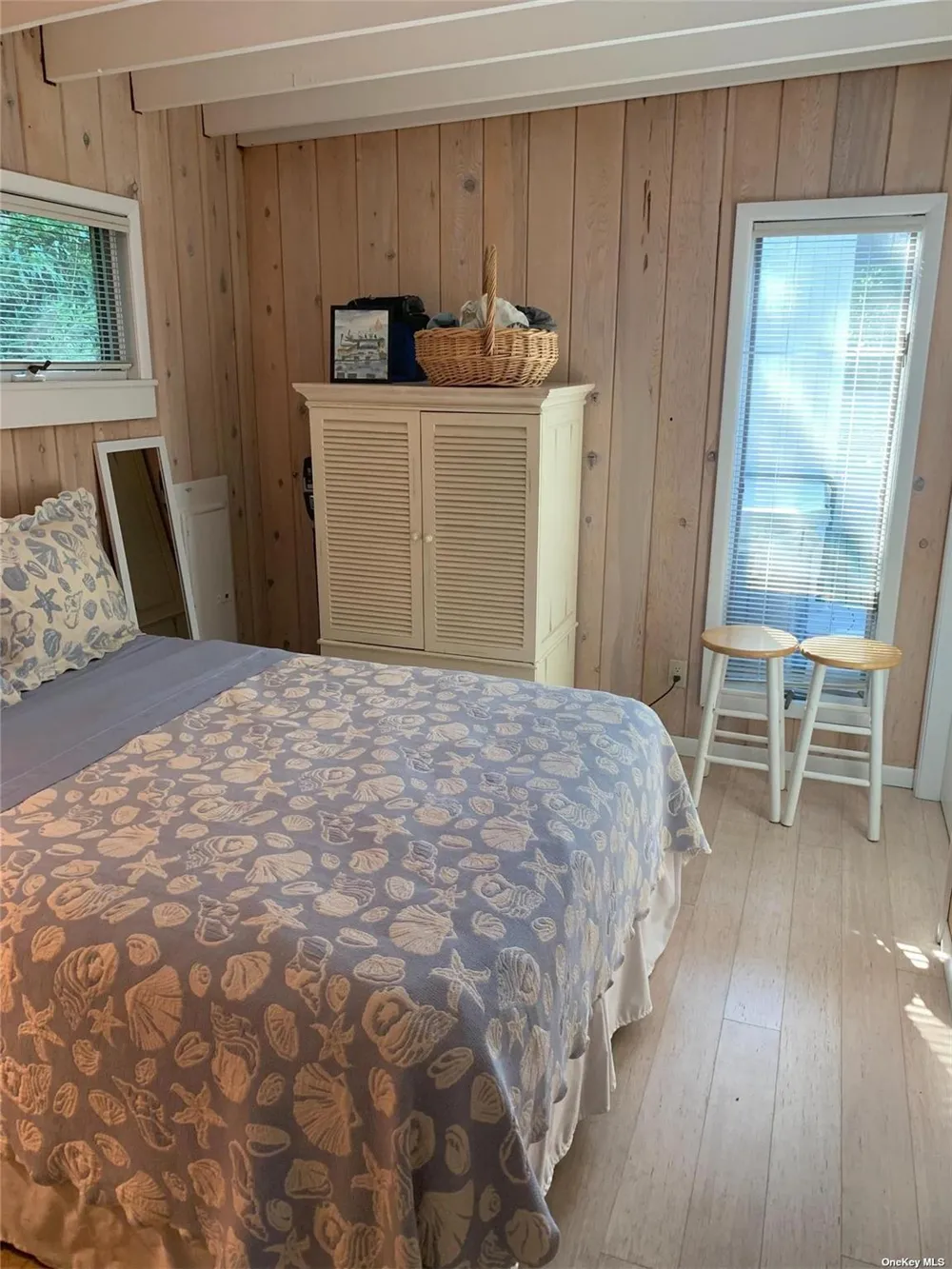 37 Kelp Walk Seaview, NY 11770