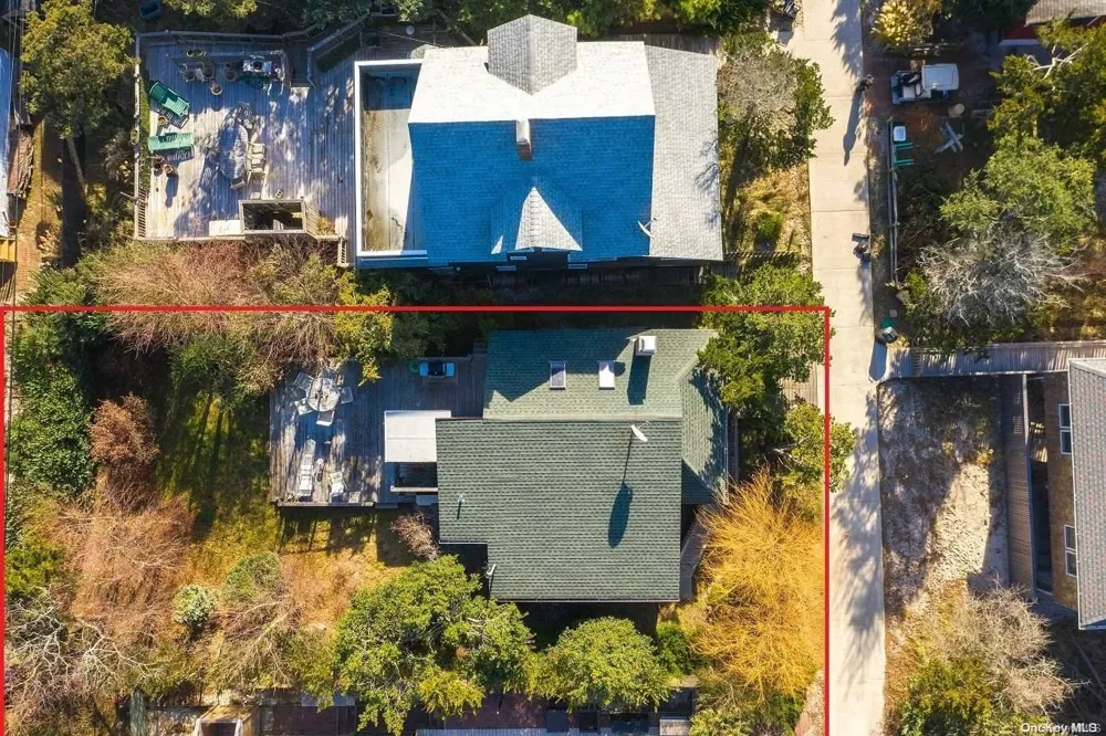 61 Ocean Road Ocean Beach, NY 11770