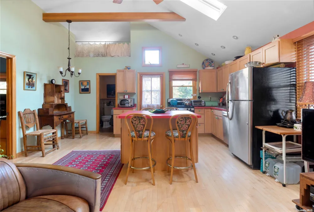 61 Ocean Road Ocean Beach, NY 11770
