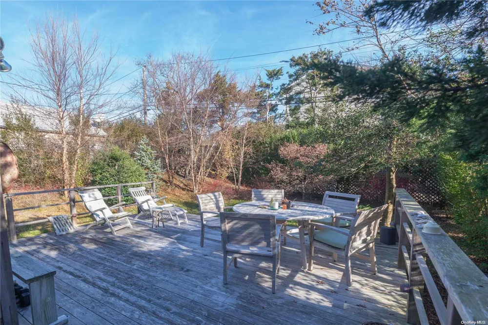61 Ocean Road Ocean Beach, NY 11770