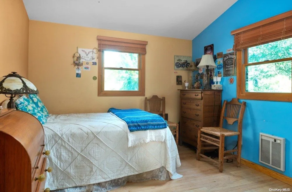 61 Ocean Road Ocean Beach, NY 11770