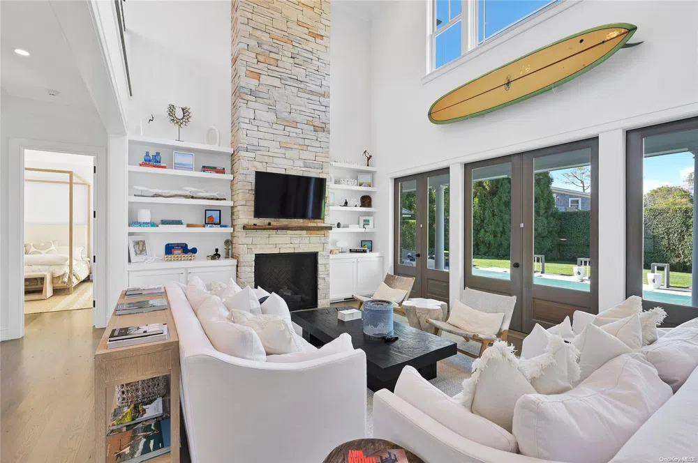 52 Quogue Street Quogue, NY 11959