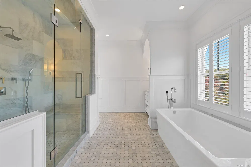 52 Quogue Street Quogue, NY 11959