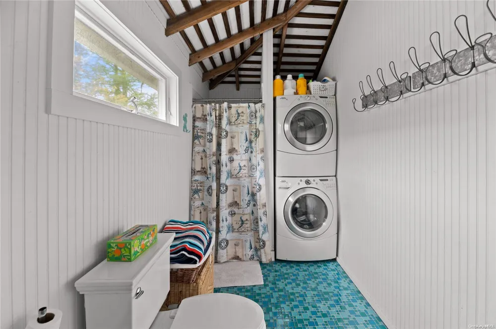 744 Ocean Breeze Walk Ocean Beach, NY 11770