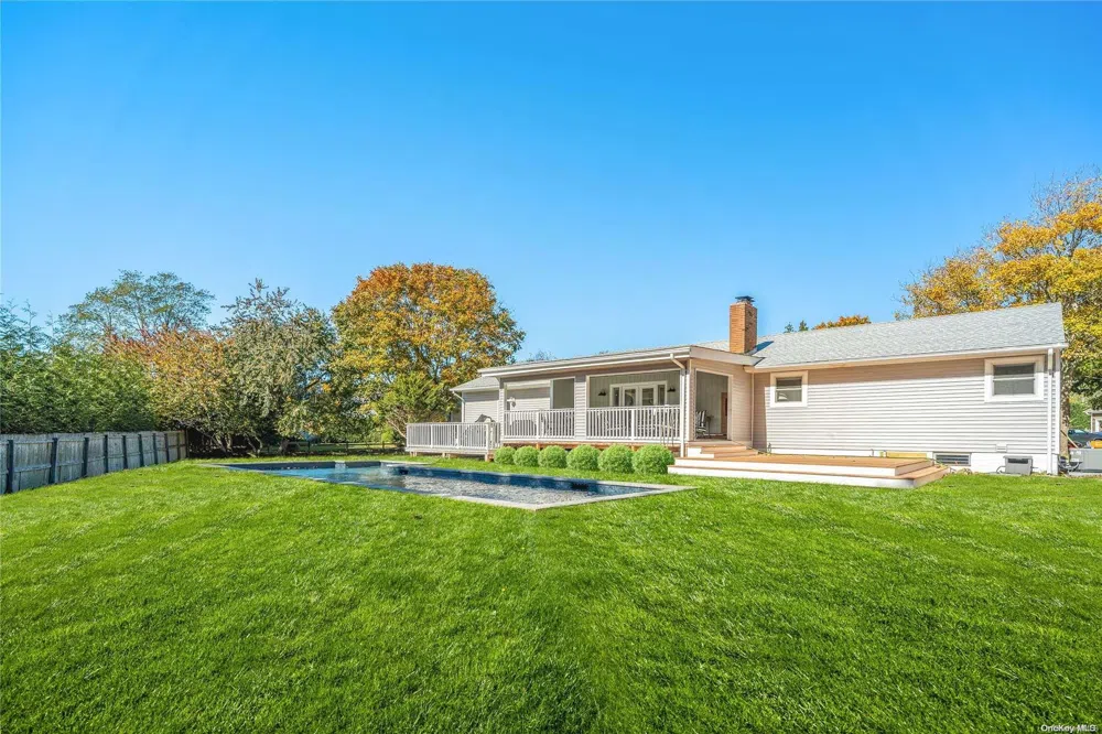 6 Harrison Terrace East Quogue, NY 11942
