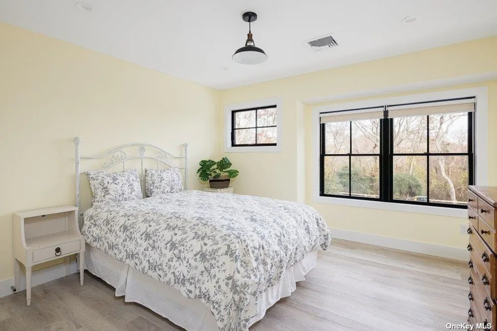650 Pine Avenue Southold, NY 11971