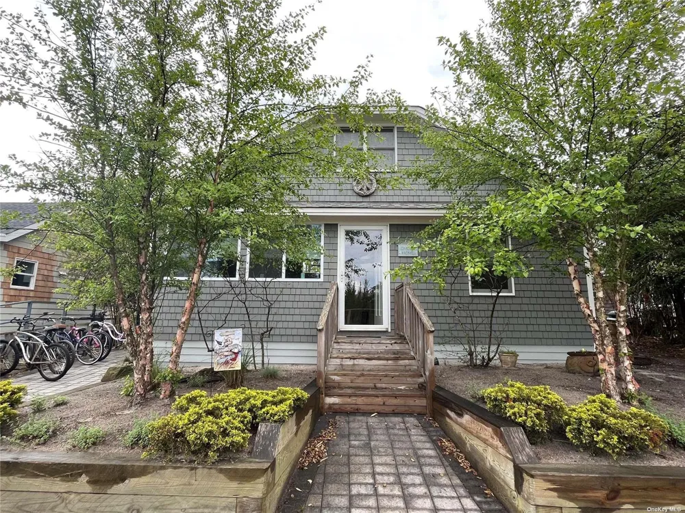 985 Surfview Walk Ocean Beach, NY 11770