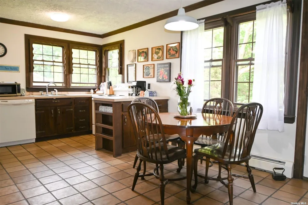 455 Fred Street New Suffolk, NY 11956