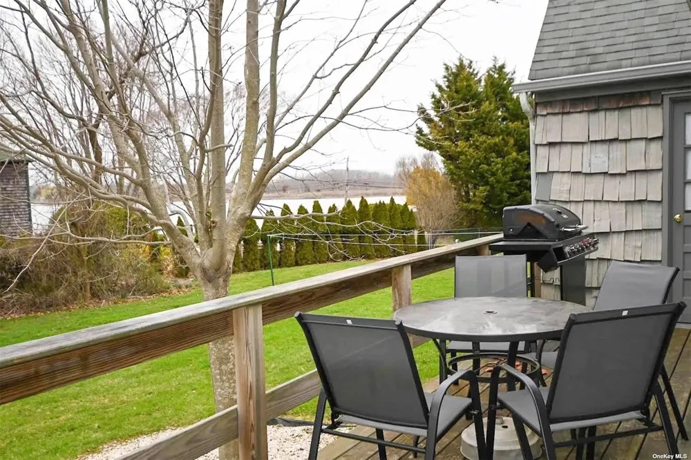 455 Fred Street New Suffolk, NY 11956