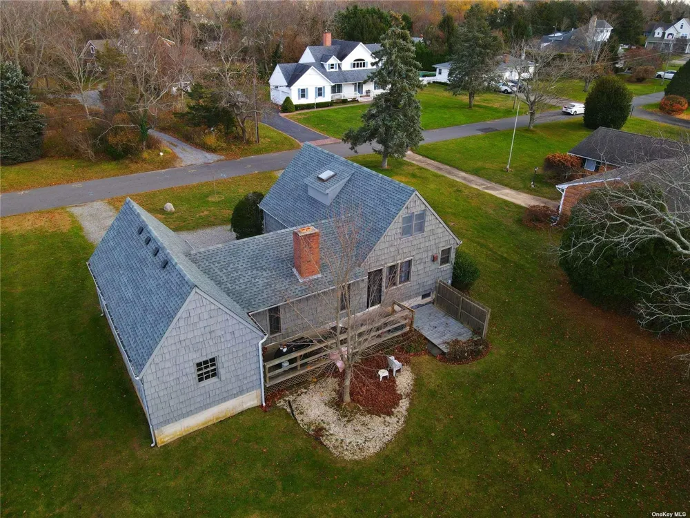 455 Fred Street New Suffolk, NY 11956