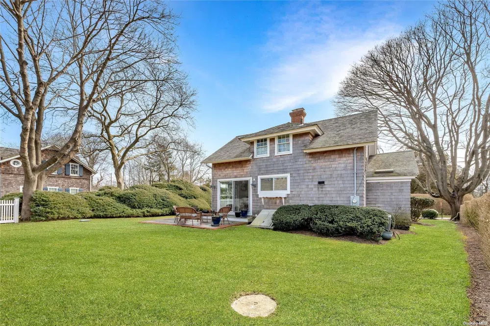 1 Village Lane Quogue, NY 11959