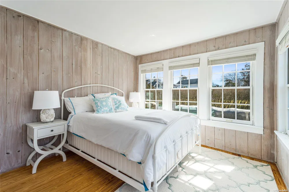 1 Village Lane Quogue, NY 11959