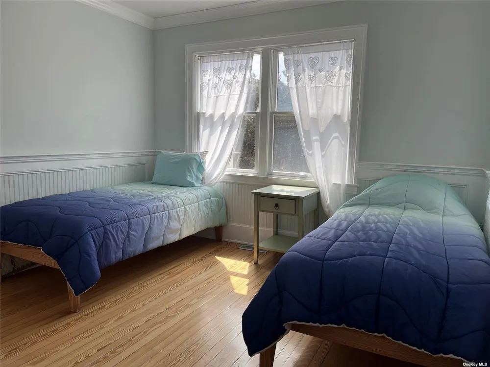 860 Ocean View Walk Ocean Beach, NY 11770