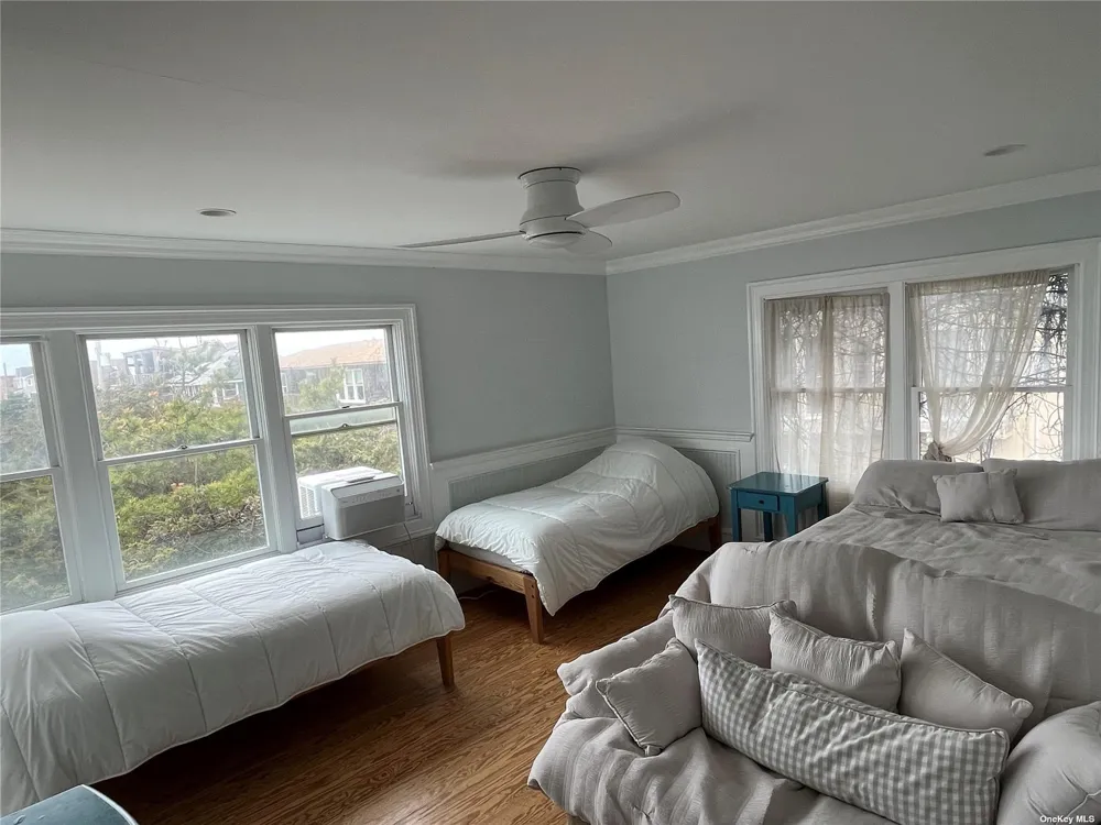 860 Ocean View Walk Ocean Beach, NY 11770