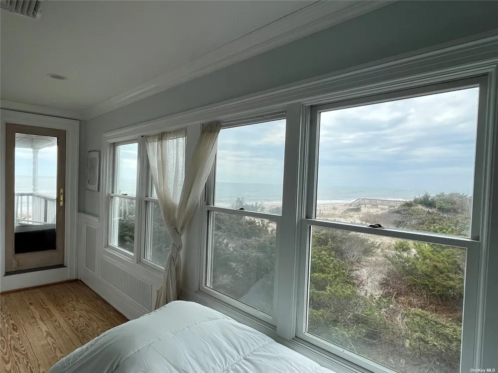 860 Ocean View Walk Ocean Beach, NY 11770