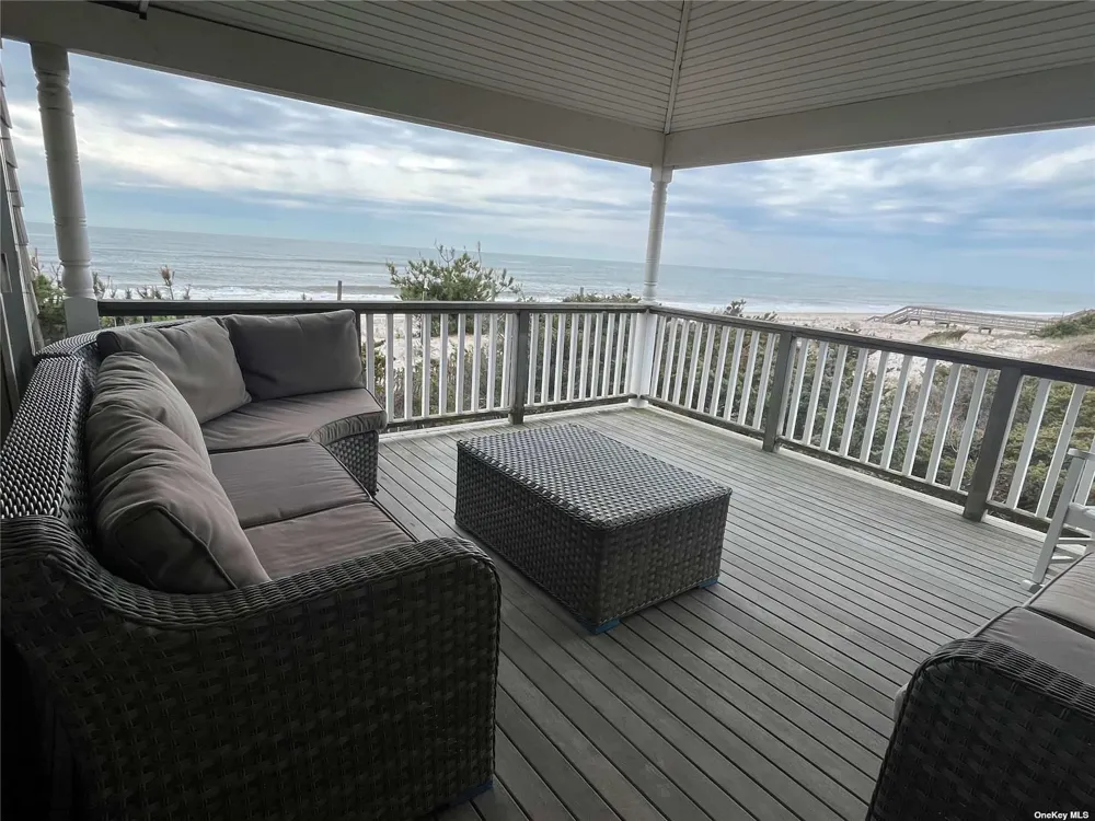 860 Ocean View Walk Ocean Beach, NY 11770