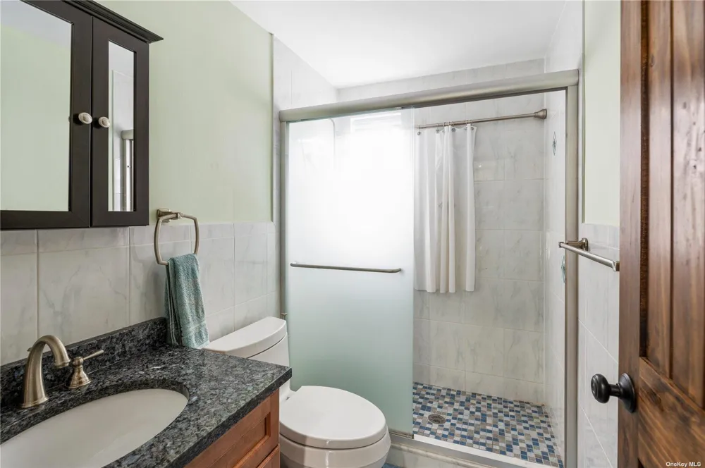 289 Cottage Walk Ocean Beach, NY 11770