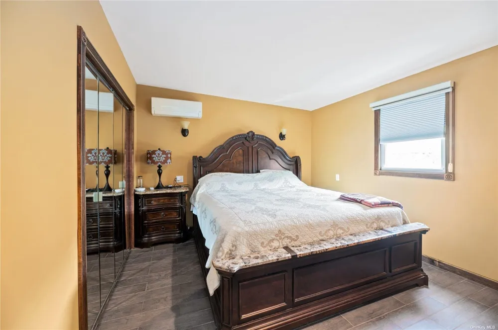 289 Cottage Walk Ocean Beach, NY 11770