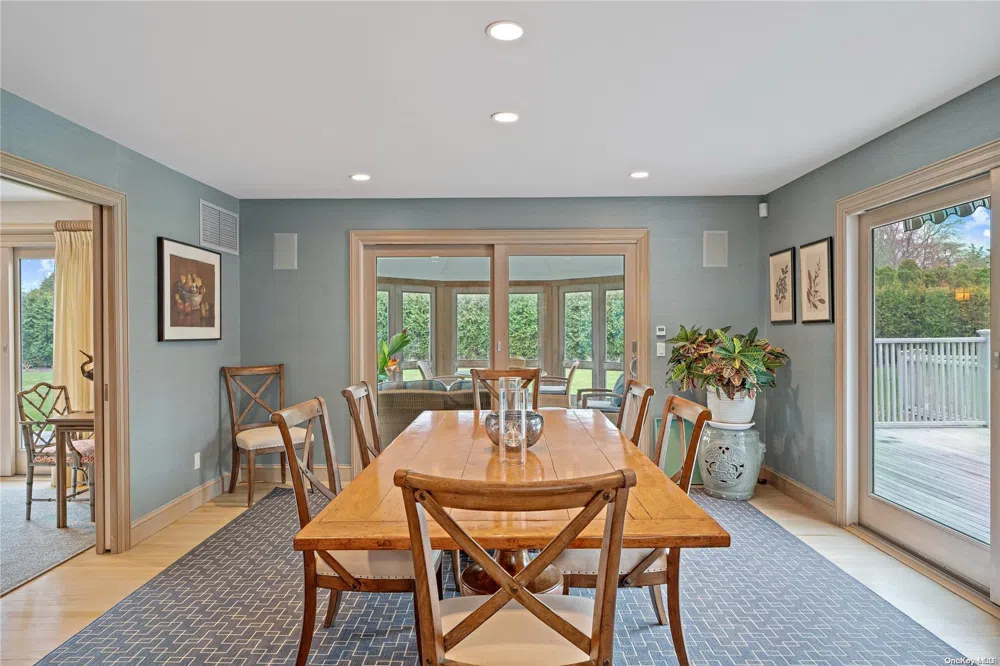 13 Quogo Neck Lane Quogue, NY 11959