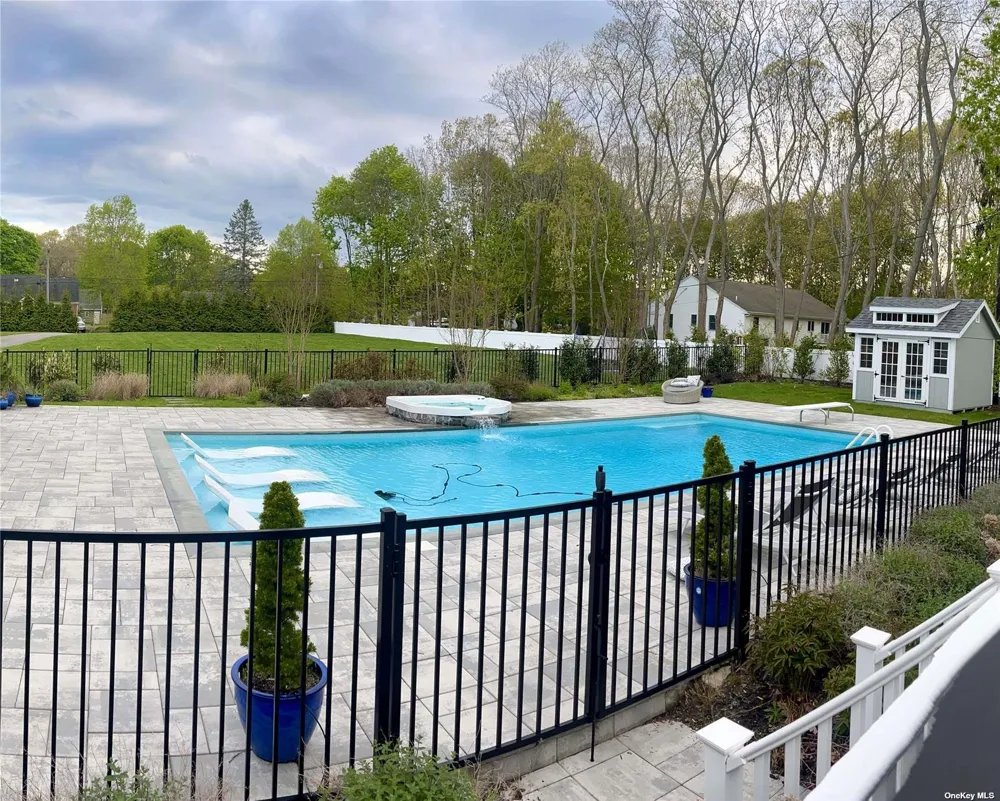 3655 Pequash Avenue Cutchogue, NY 11935
